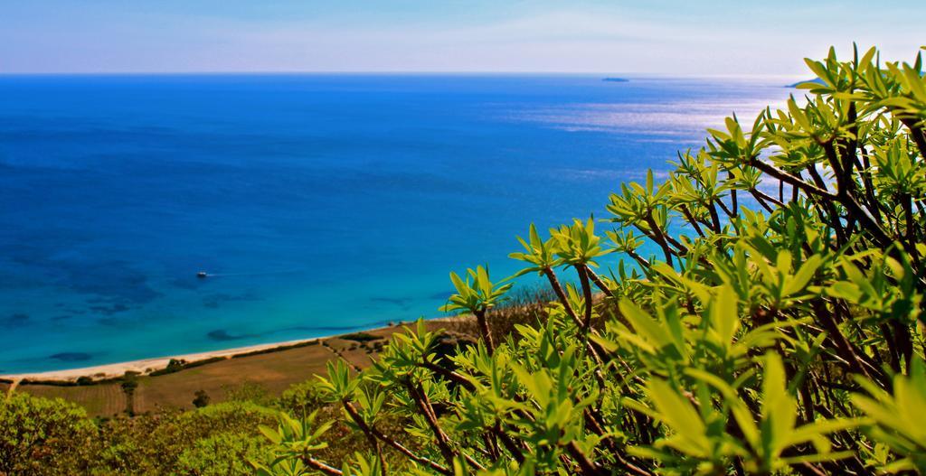 Agriturismo Sarrabus San Priamo Екстериор снимка